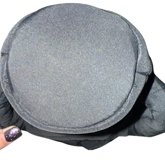 Puffin Parka Can Cooler - Picture 6 of 6